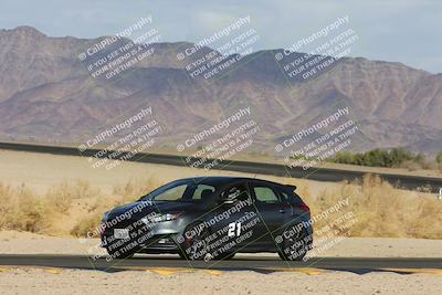media/Jan-26-2025-SCCA SD (Sun) [[bcf61ed115]]/3-Novice/Session 2 (Turn 10 Two Laps)/